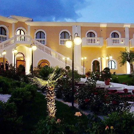 Hotel Park Perla Di Engio 4*